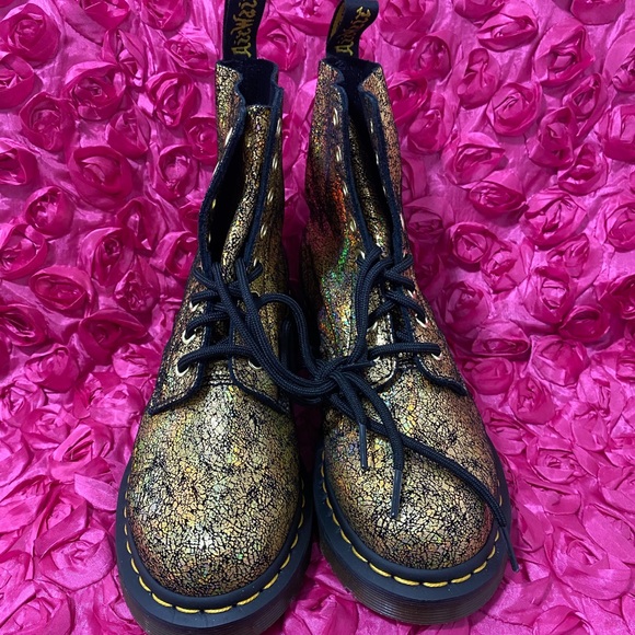 Dr. Martens Gold 1460 Pascal Iridescent Crackle Lace Up Combat Boots/Booties - Picture 3 of 12